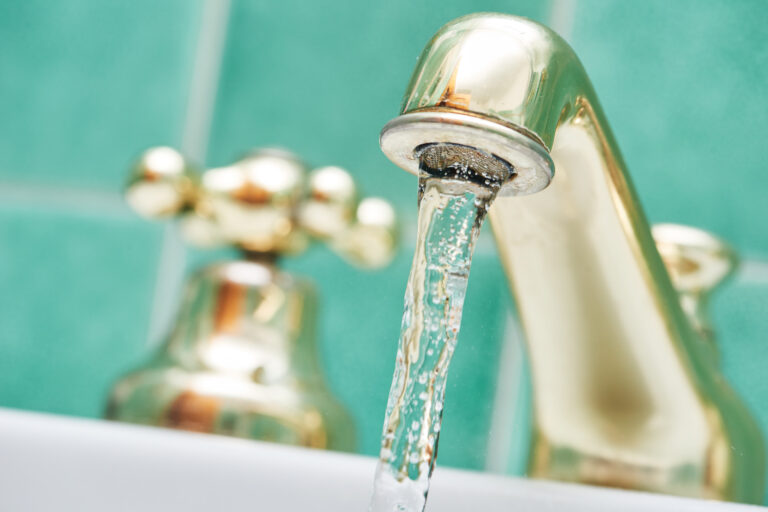 faucet with flowing water